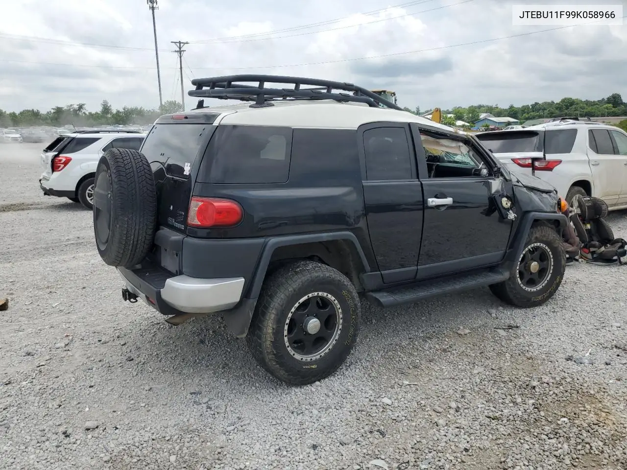 2009 Toyota Fj Cruiser VIN: JTEBU11F99K058966 Lot: 62469415