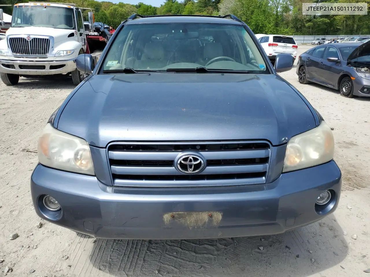 2005 Toyota Highlander Limited VIN: JTEEP21A150111292 Lot: 56893675