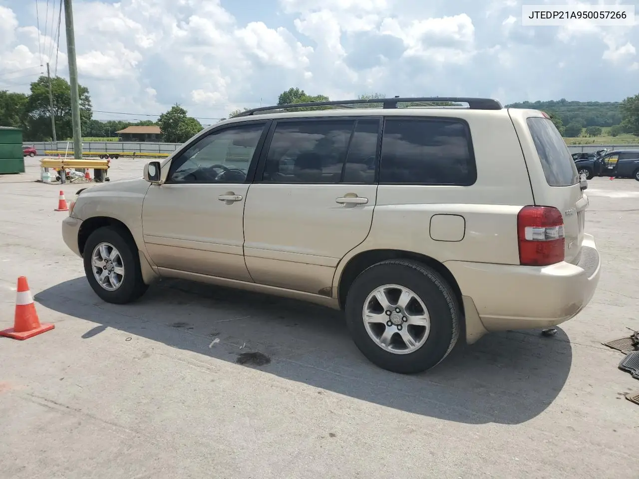 2005 Toyota Highlander Limited VIN: JTEDP21A950057266 Lot: 62678385