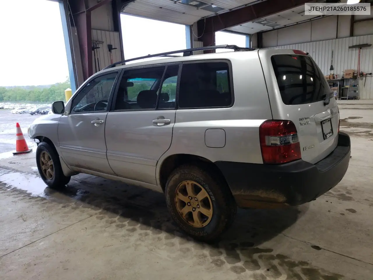 2006 Toyota Highlander Limited VIN: JTEHP21A260185576 Lot: 56749275