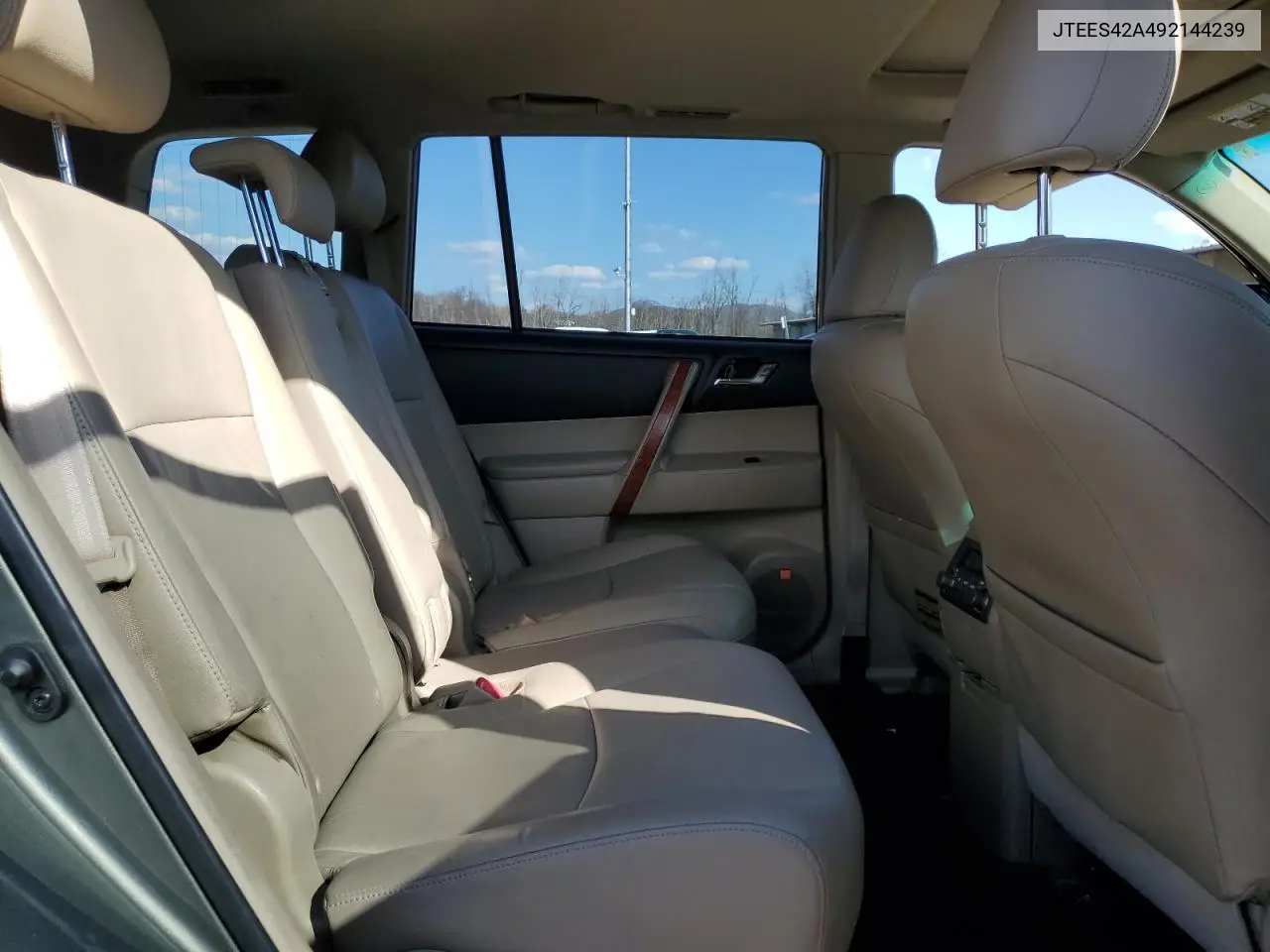 2009 Toyota Highlander Limited VIN: JTEES42A492144239 Lot: 50306385