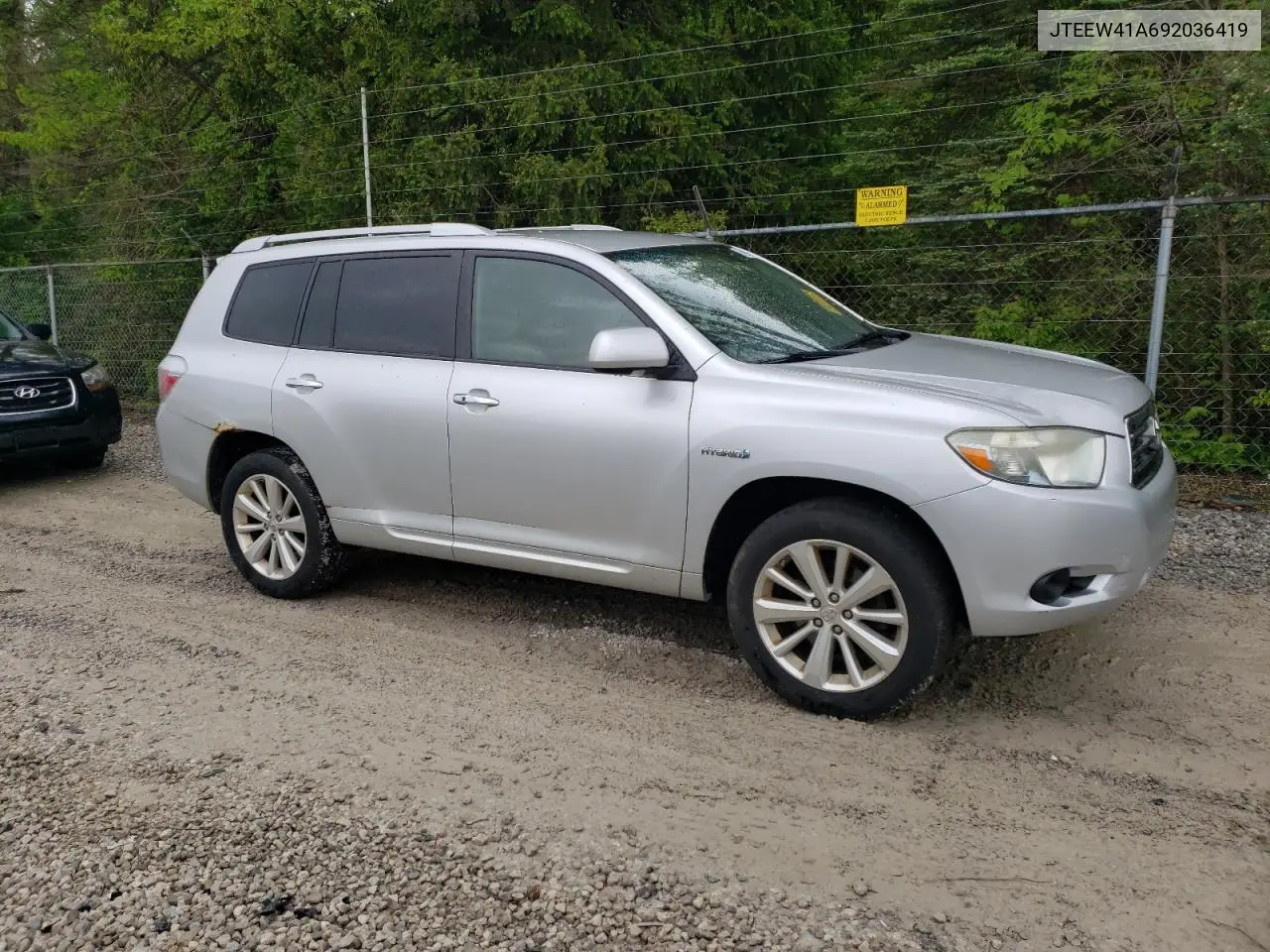 2009 Toyota Highlander Hybrid VIN: JTEEW41A692036419 Lot: 56902875