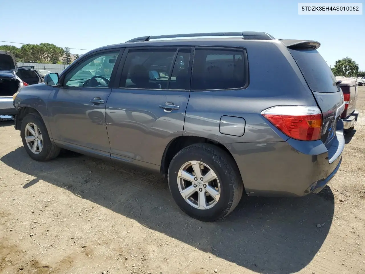 2010 Toyota Highlander VIN: 5TDZK3EH4AS010062 Lot: 62936505