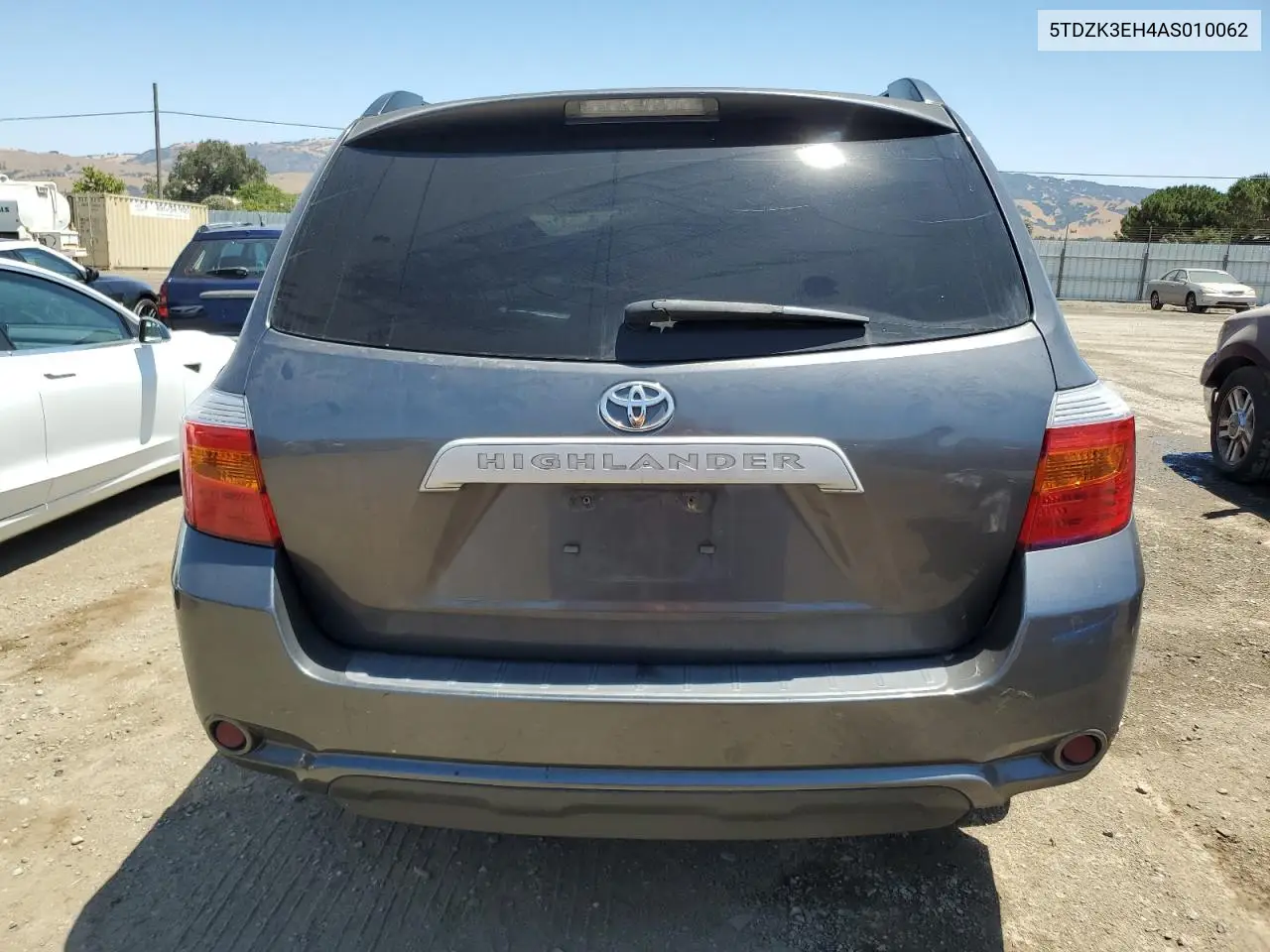 2010 Toyota Highlander VIN: 5TDZK3EH4AS010062 Lot: 62936505