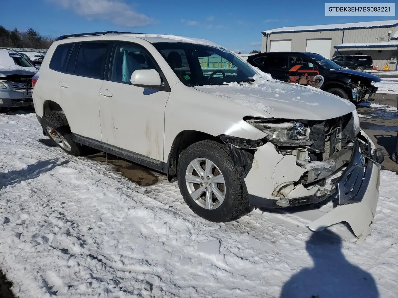 2011 Toyota Highlander Base VIN: 5TDBK3EH7BS083221 Lot: 44750165