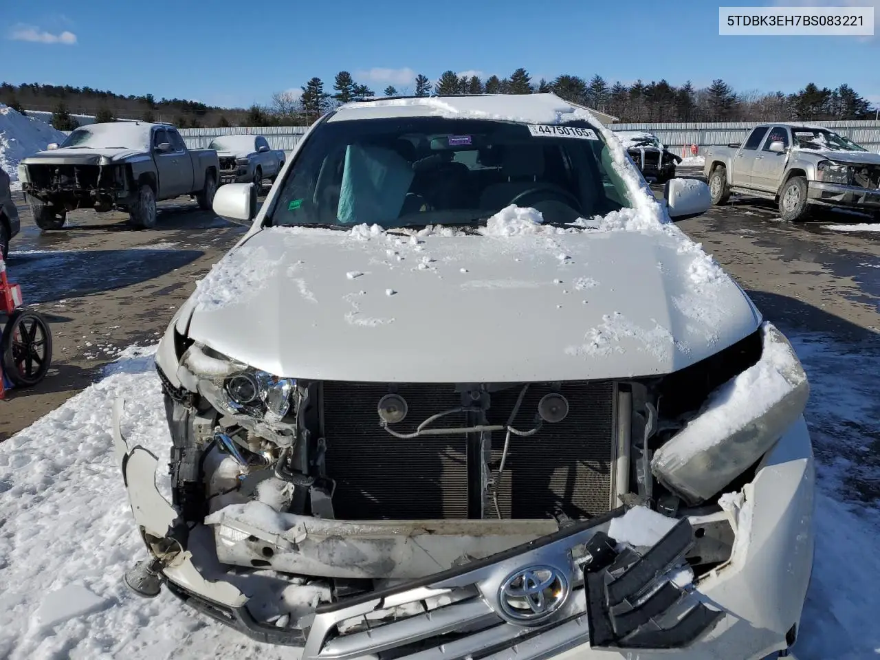 2011 Toyota Highlander Base VIN: 5TDBK3EH7BS083221 Lot: 44750165