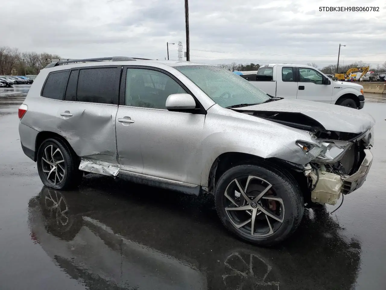 2011 Toyota Highlander Base VIN: 5TDBK3EH9BS060782 Lot: 51367995