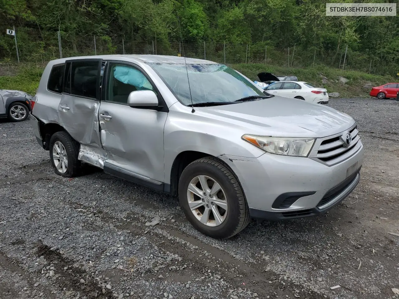 2011 Toyota Highlander Base VIN: 5TDBK3EH7BS074616 Lot: 55804595