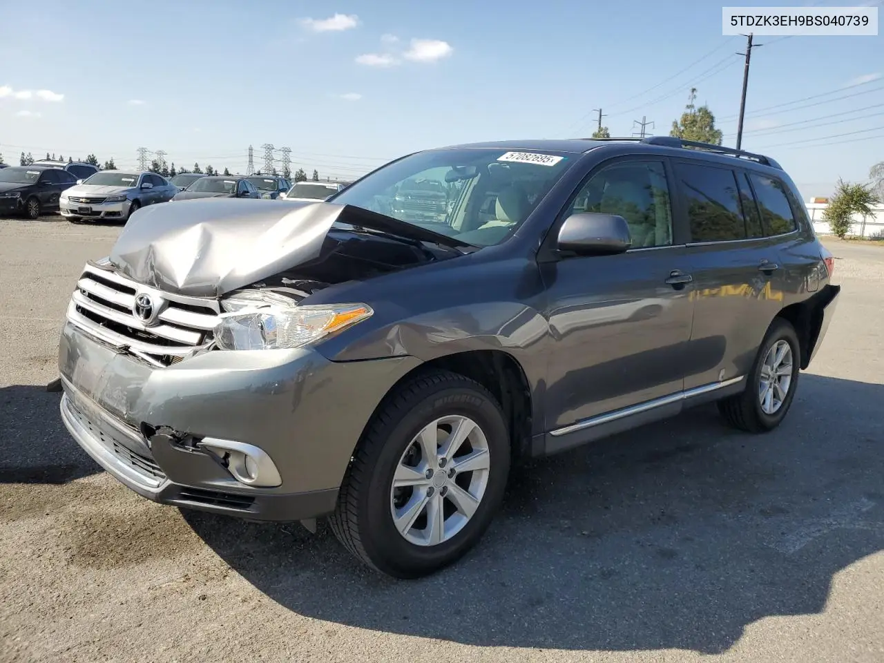 2011 Toyota Highlander Base VIN: 5TDZK3EH9BS040739 Lot: 57082695