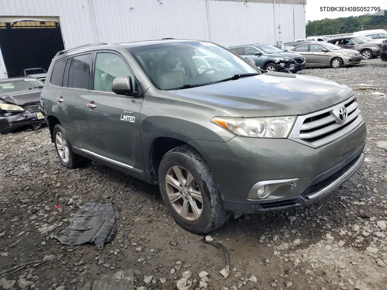2011 Toyota Highlander Base VIN: 5TDBK3EH0BS052795 Lot: 60803625