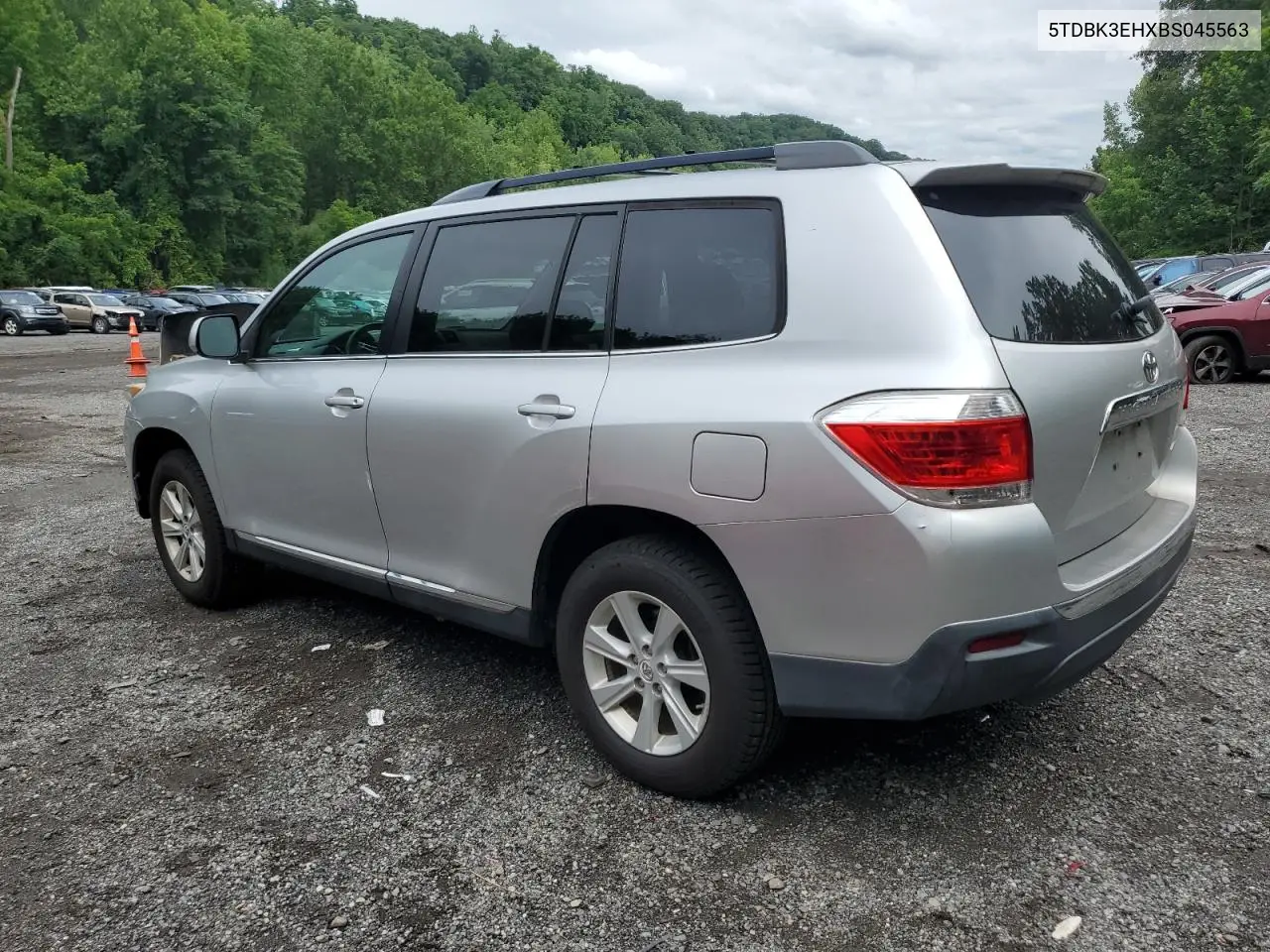 2011 Toyota Highlander Base VIN: 5TDBK3EHXBS045563 Lot: 62967435