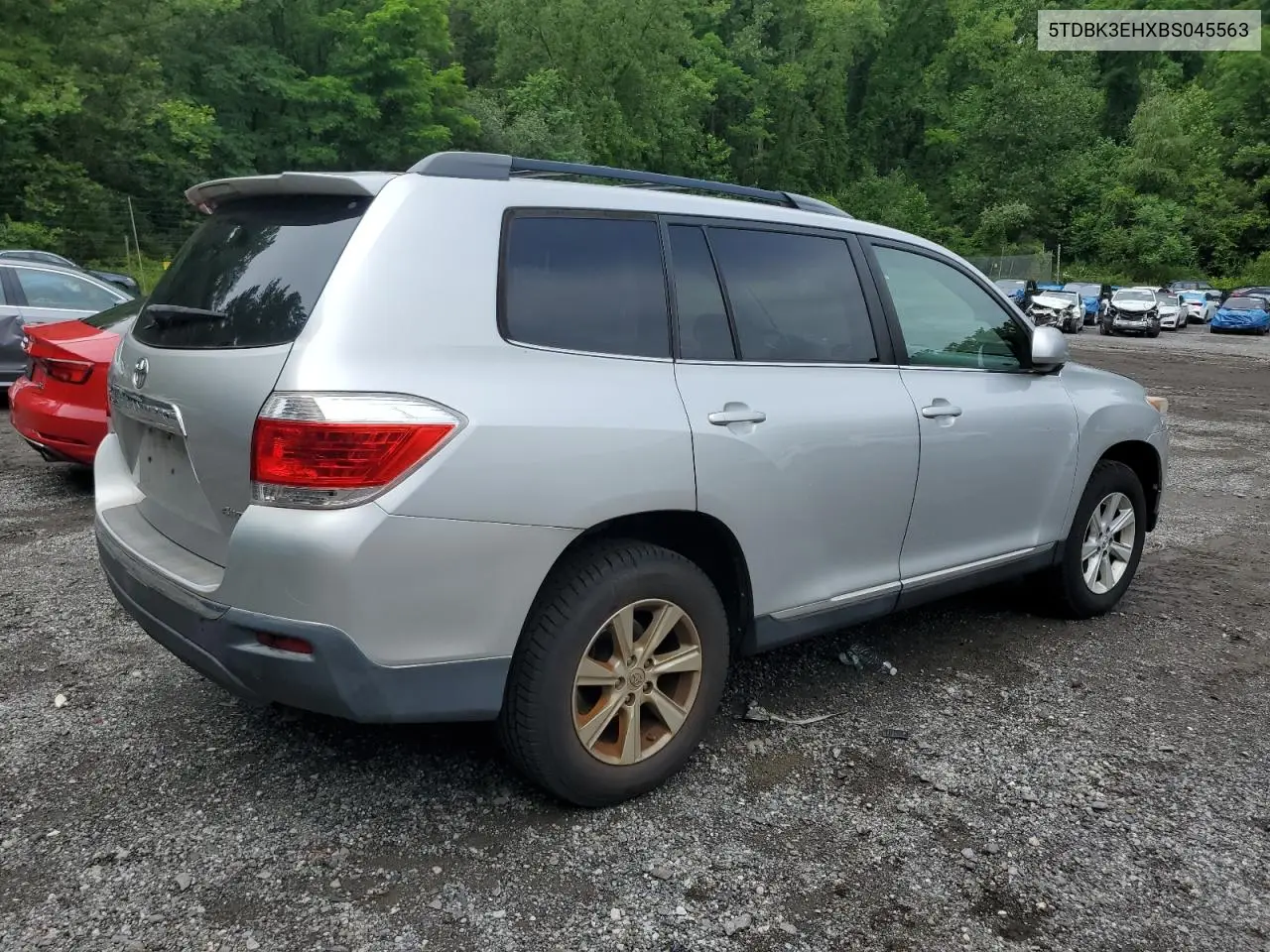 2011 Toyota Highlander Base VIN: 5TDBK3EHXBS045563 Lot: 62967435