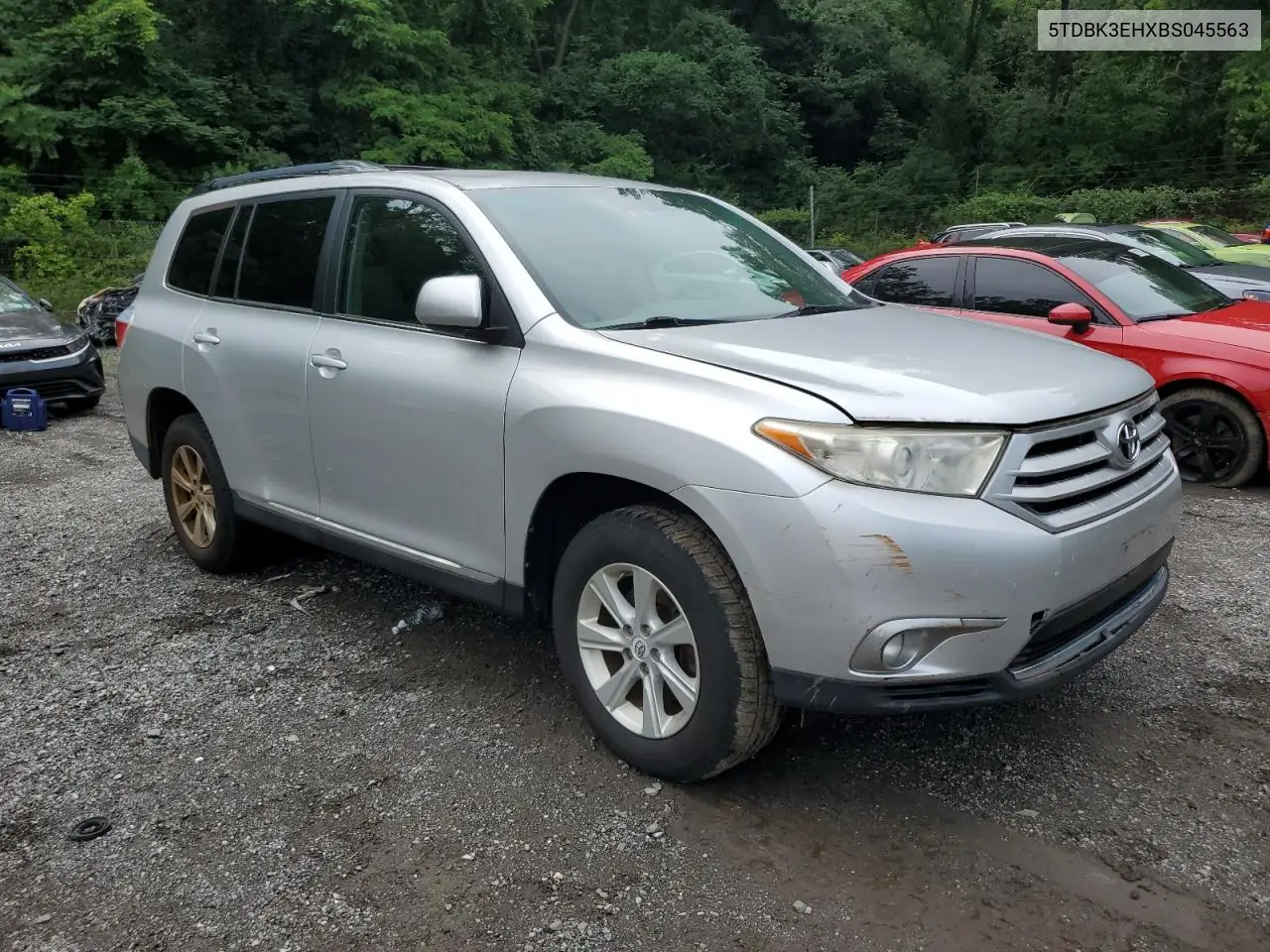 2011 Toyota Highlander Base VIN: 5TDBK3EHXBS045563 Lot: 62967435