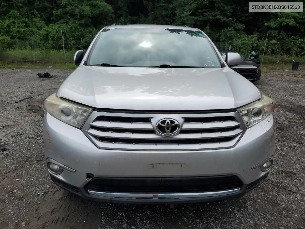 2011 Toyota Highlander Base VIN: 5TDBK3EHXBS045563 Lot: 62967435