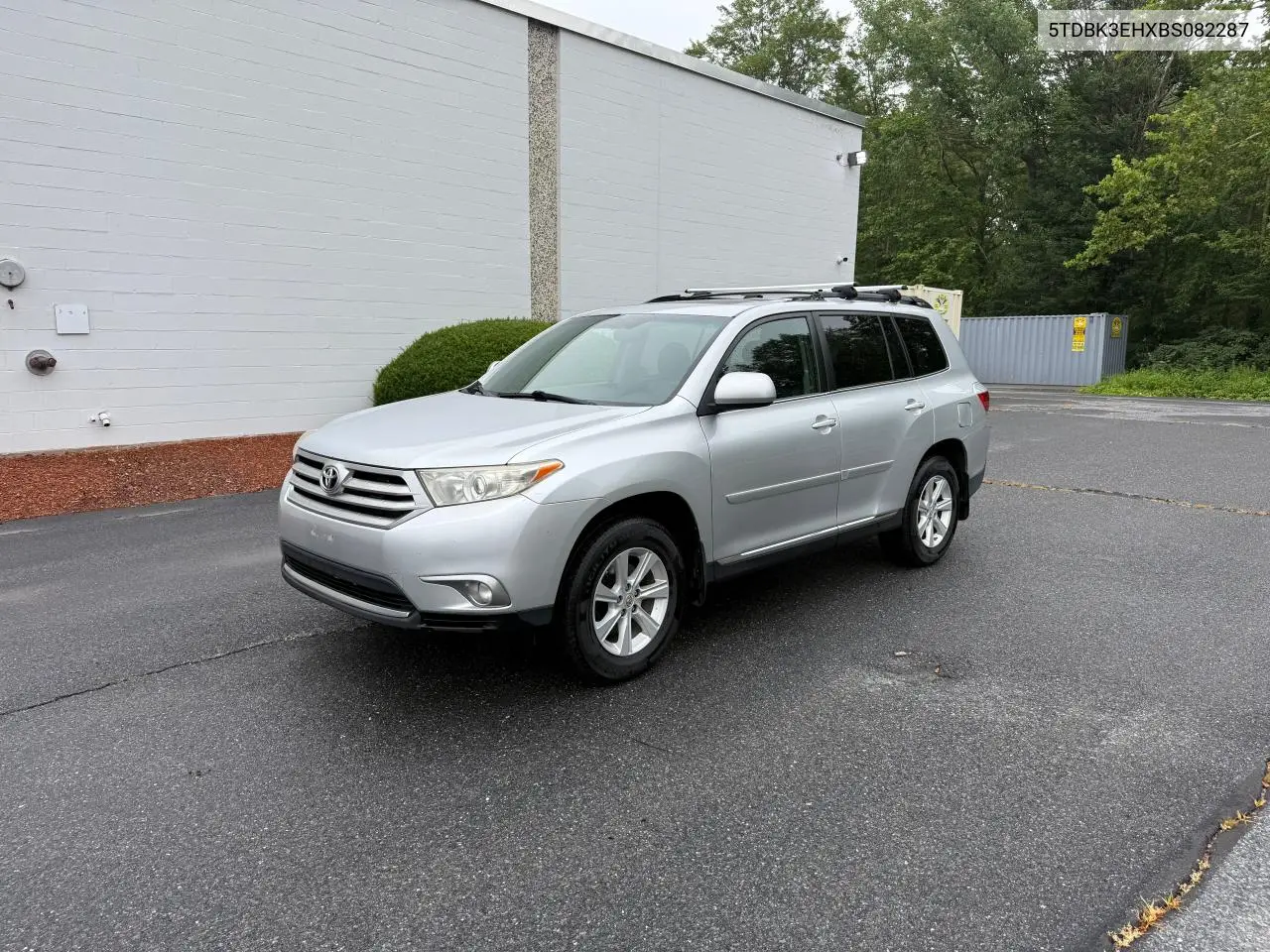 2011 Toyota Highlander Base VIN: 5TDBK3EHXBS082287 Lot: 63148225