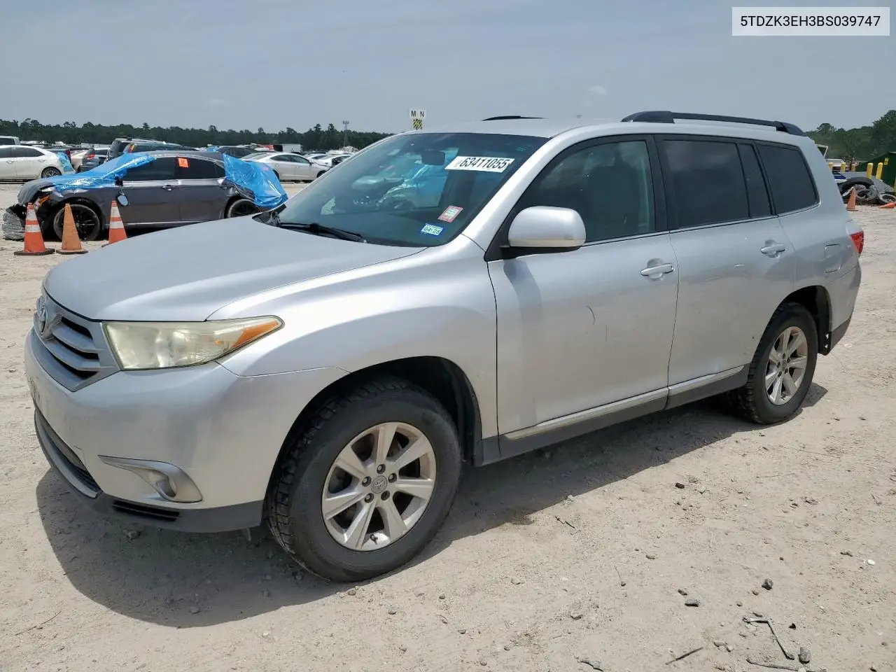 2011 Toyota Highlander Base VIN: 5TDZK3EH3BS039747 Lot: 63411055