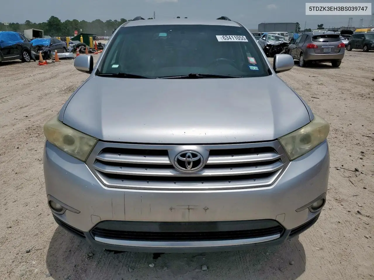2011 Toyota Highlander Base VIN: 5TDZK3EH3BS039747 Lot: 63411055