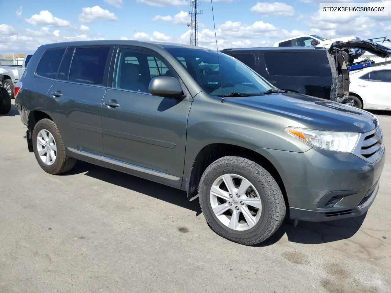 2012 Toyota Highlander Base VIN: 5TDZK3EH6CS086062 Lot: 56527575