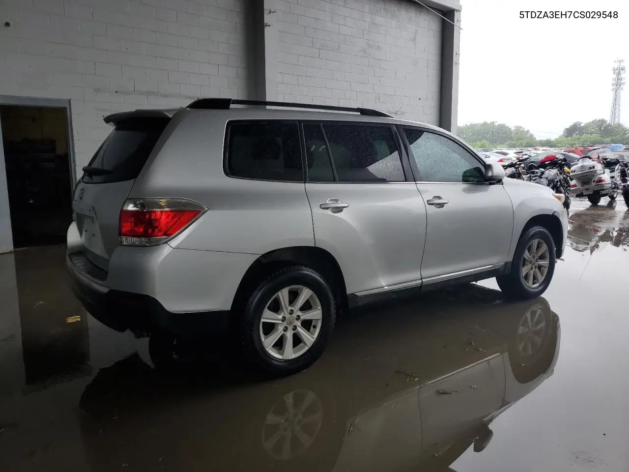 2012 Toyota Highlander Base VIN: 5TDZA3EH7CS029548 Lot: 56760305