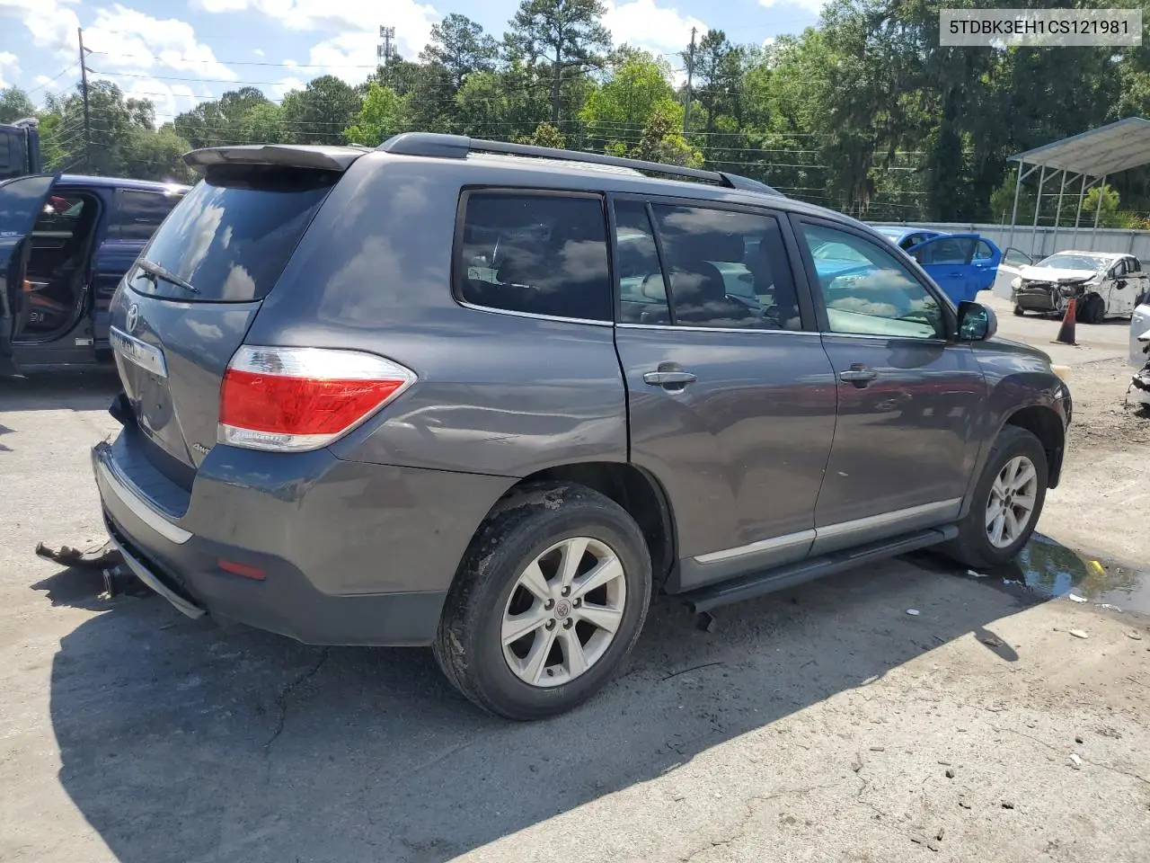 2012 Toyota Highlander Base VIN: 5TDBK3EH1CS121981 Lot: 56840115