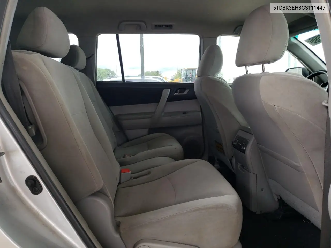 2012 Toyota Highlander Base VIN: 5TDBK3EH8CS111447 Lot: 62584095