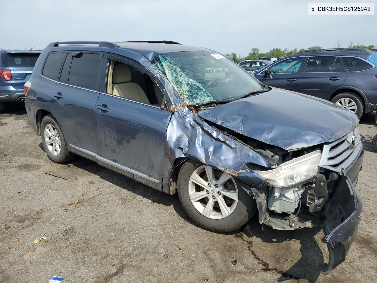 2012 Toyota Highlander Base VIN: 5TDBK3EH5CS126942 Lot: 62644585