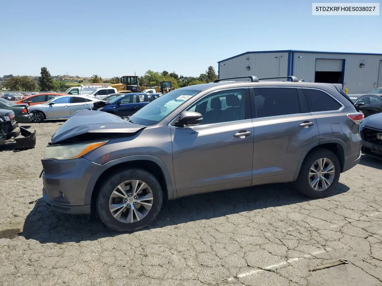 2014 Toyota Highlander Le VIN: 5TDZKRFH0ES038027 Lot: 63064455