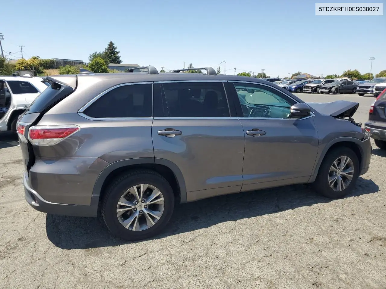 2014 Toyota Highlander Le VIN: 5TDZKRFH0ES038027 Lot: 63064455