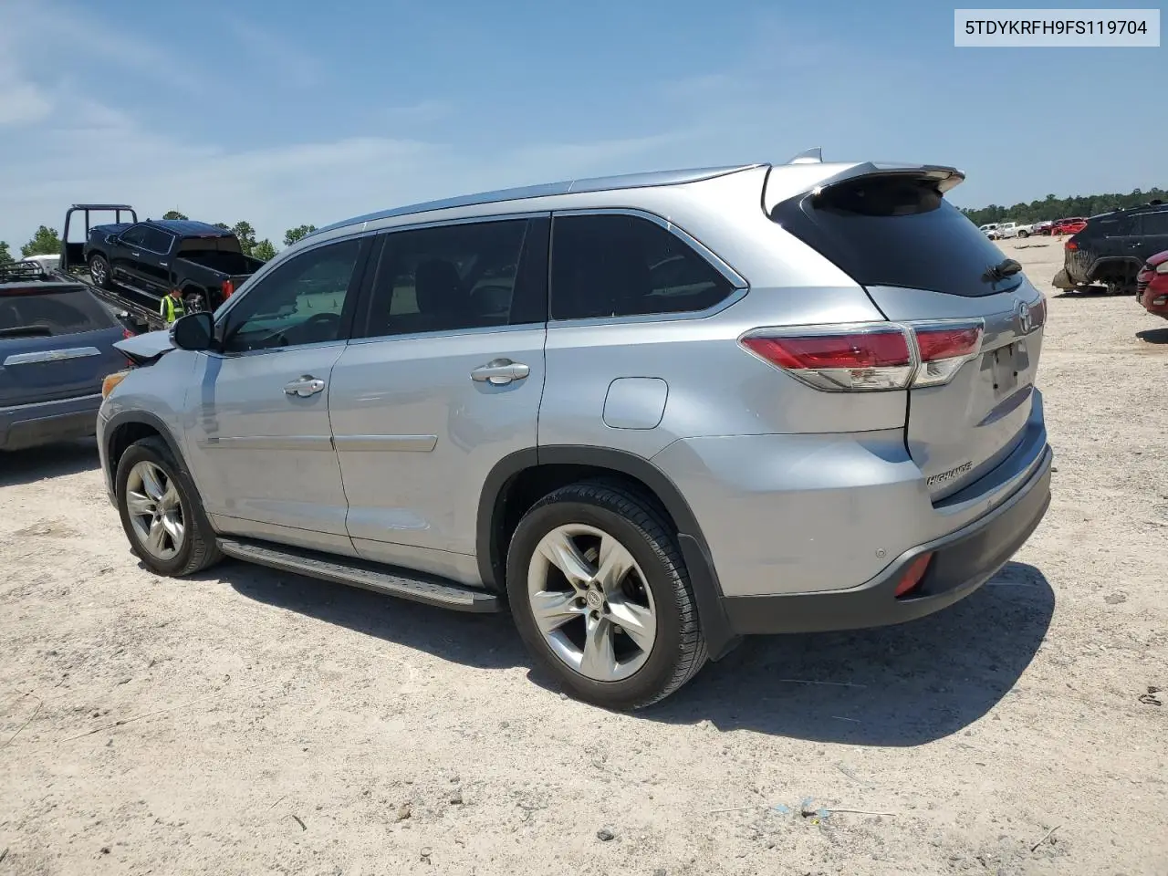 2015 Toyota Highlander Limited VIN: 5TDYKRFH9FS119704 Lot: 56801935