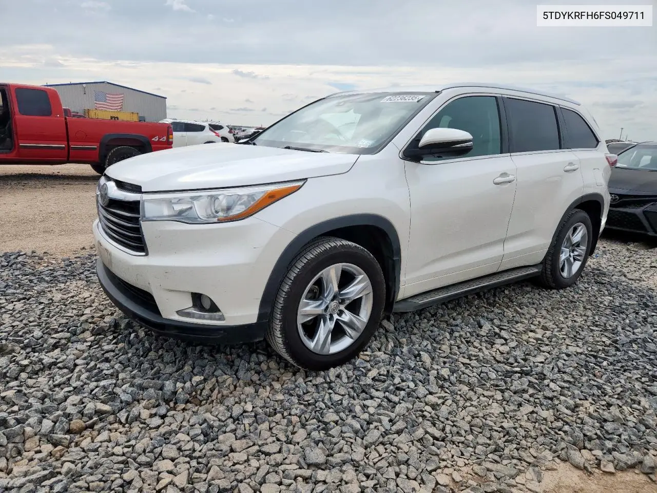 2015 Toyota Highlander Limited VIN: 5TDYKRFH6FS049711 Lot: 62236235