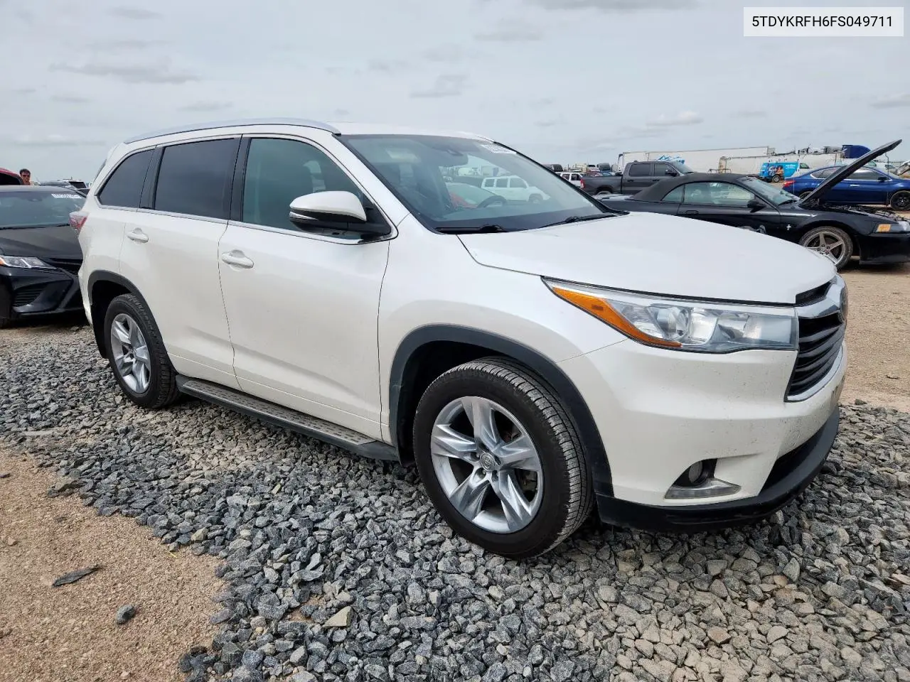 2015 Toyota Highlander Limited VIN: 5TDYKRFH6FS049711 Lot: 62236235