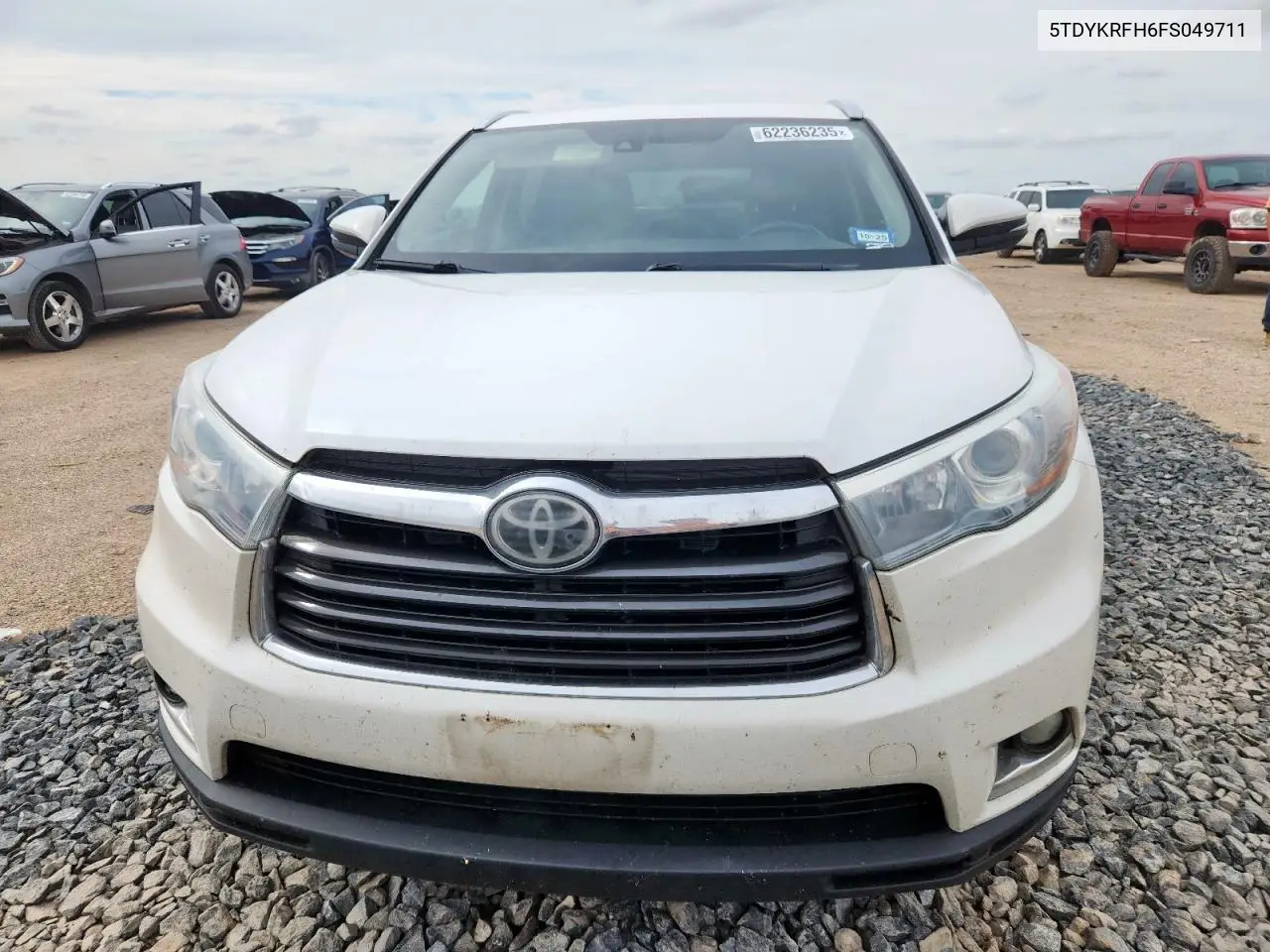 2015 Toyota Highlander Limited VIN: 5TDYKRFH6FS049711 Lot: 62236235