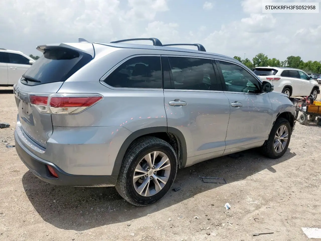 2015 Toyota Highlander Xle VIN: 5TDKKRFH3FS052958 Lot: 62580845
