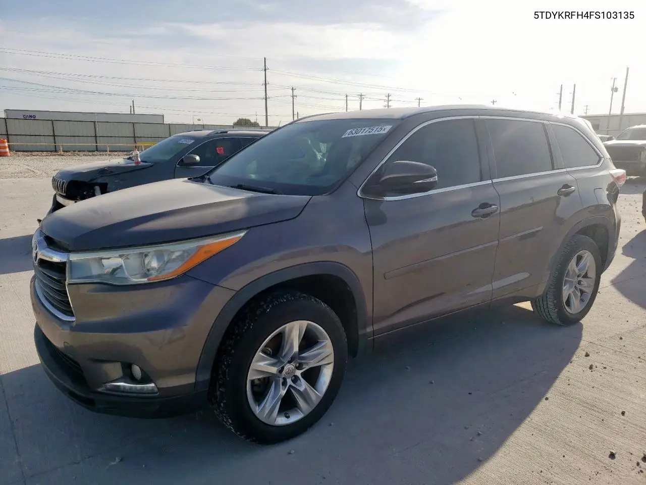 2015 Toyota Highlander Limited VIN: 5TDYKRFH4FS103135 Lot: 63017515