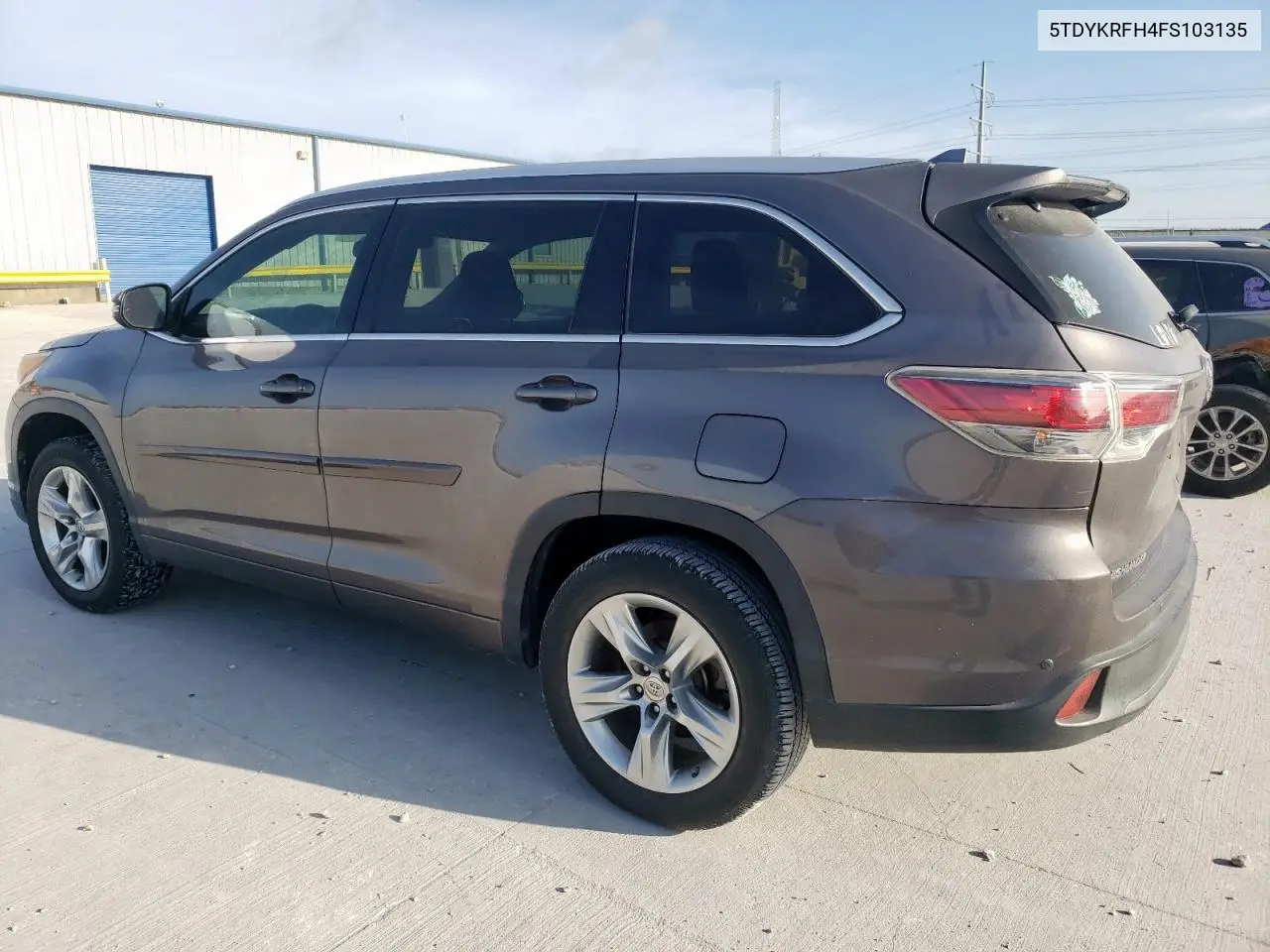 2015 Toyota Highlander Limited VIN: 5TDYKRFH4FS103135 Lot: 63017515
