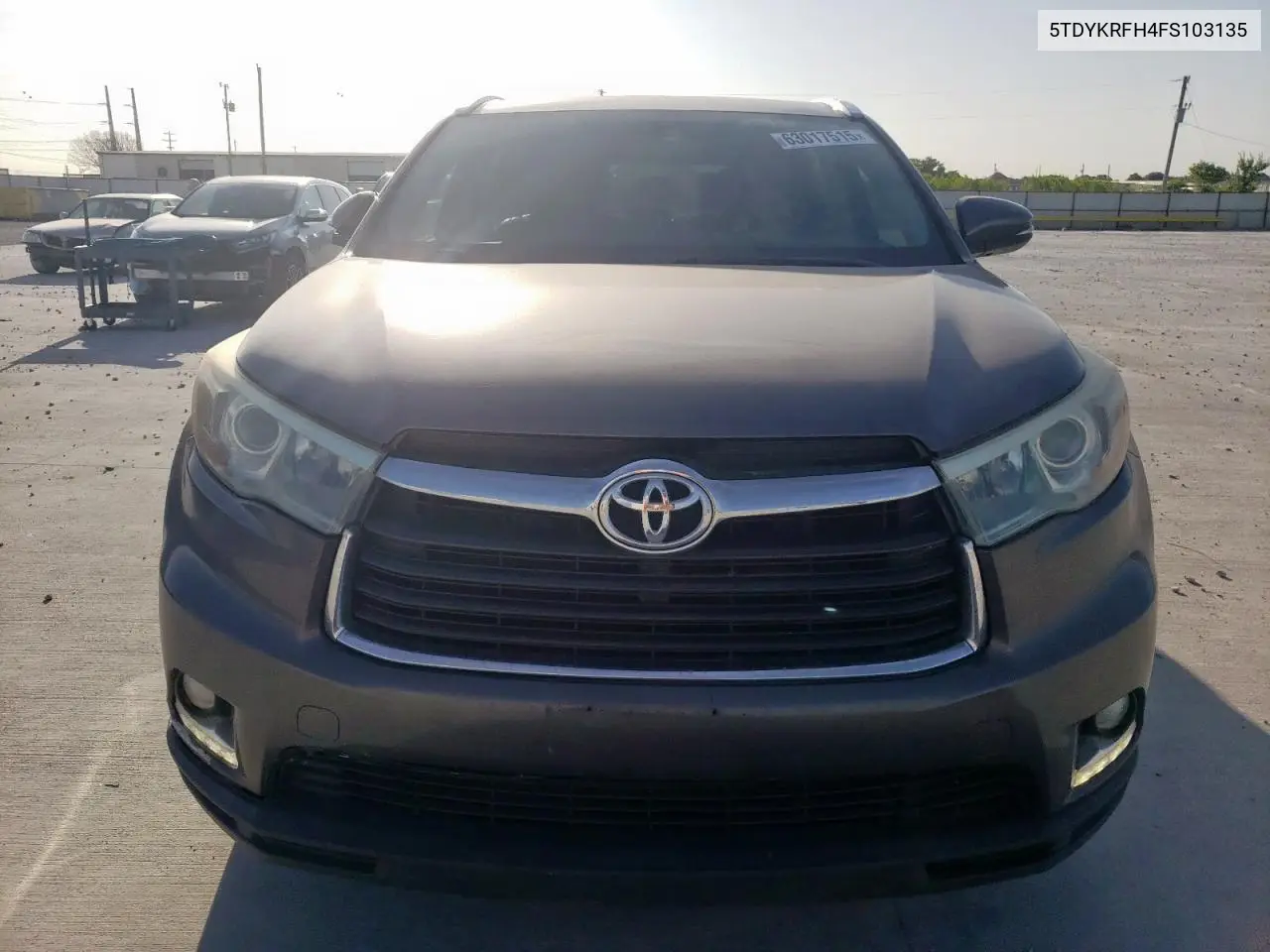 2015 Toyota Highlander Limited VIN: 5TDYKRFH4FS103135 Lot: 63017515