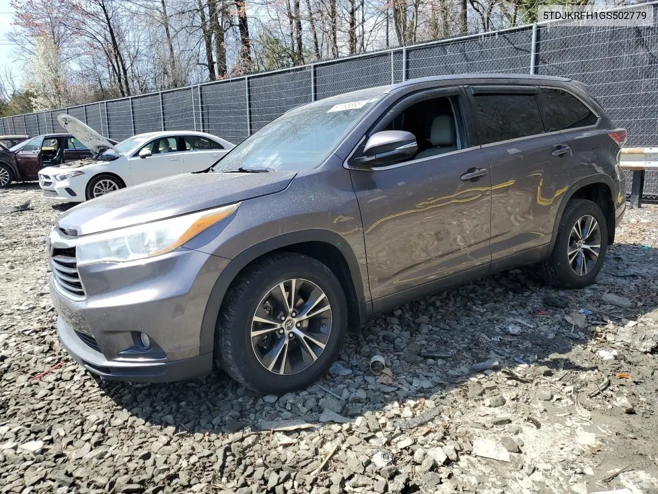 2016 Toyota Highlander Xle VIN: 5TDJKRFH1GS502779 Lot: 51195895