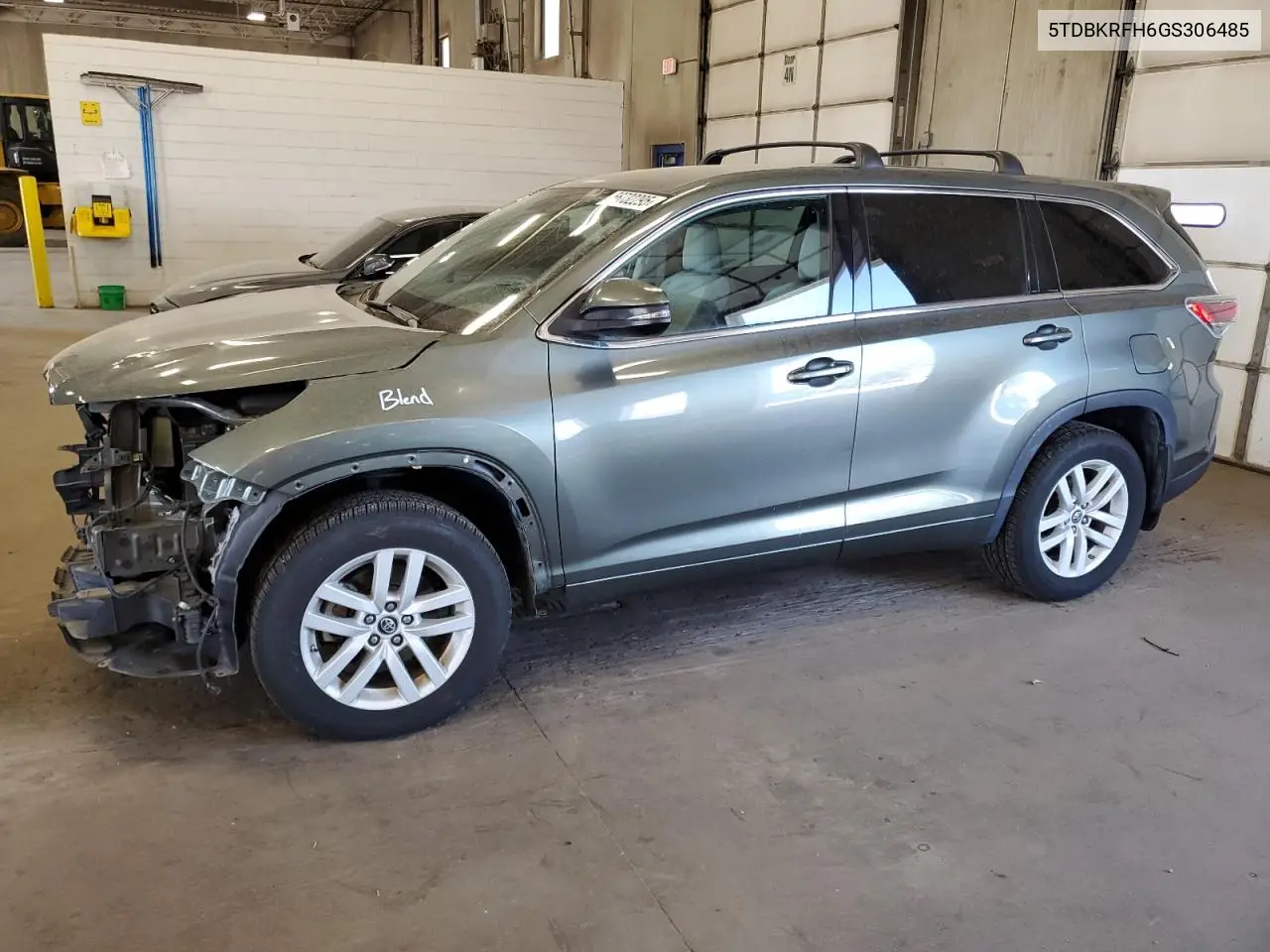 2016 Toyota Highlander Le VIN: 5TDBKRFH6GS306485 Lot: 56732295
