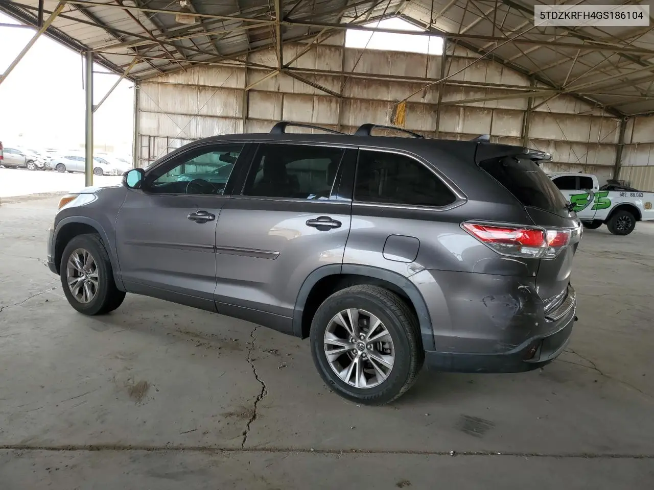 2016 Toyota Highlander Le VIN: 5TDZKRFH4GS186104 Lot: 65292665