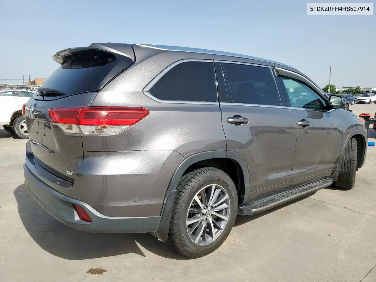 2017 Toyota Highlander Se VIN: 5TDKZRFH4HS507914 Lot: 56952875
