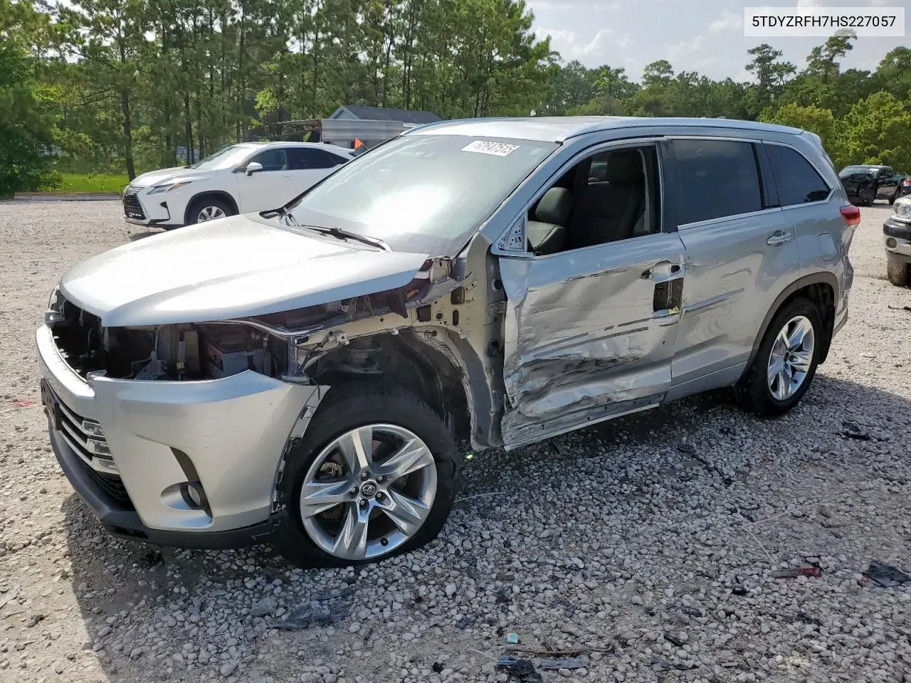 2017 Toyota Highlander Limited VIN: 5TDYZRFH7HS227057 Lot: 62647515