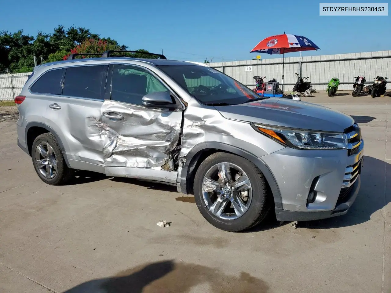 2017 Toyota Highlander Limited VIN: 5TDYZRFH8HS230453 Lot: 62882895