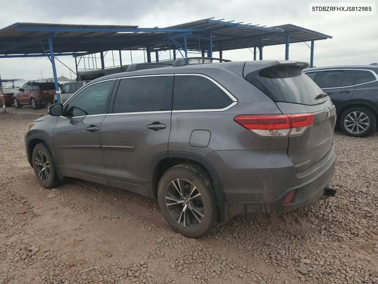2018 Toyota Highlander Le VIN: 5TDBZRFHXJS812985 Lot: 58732535
