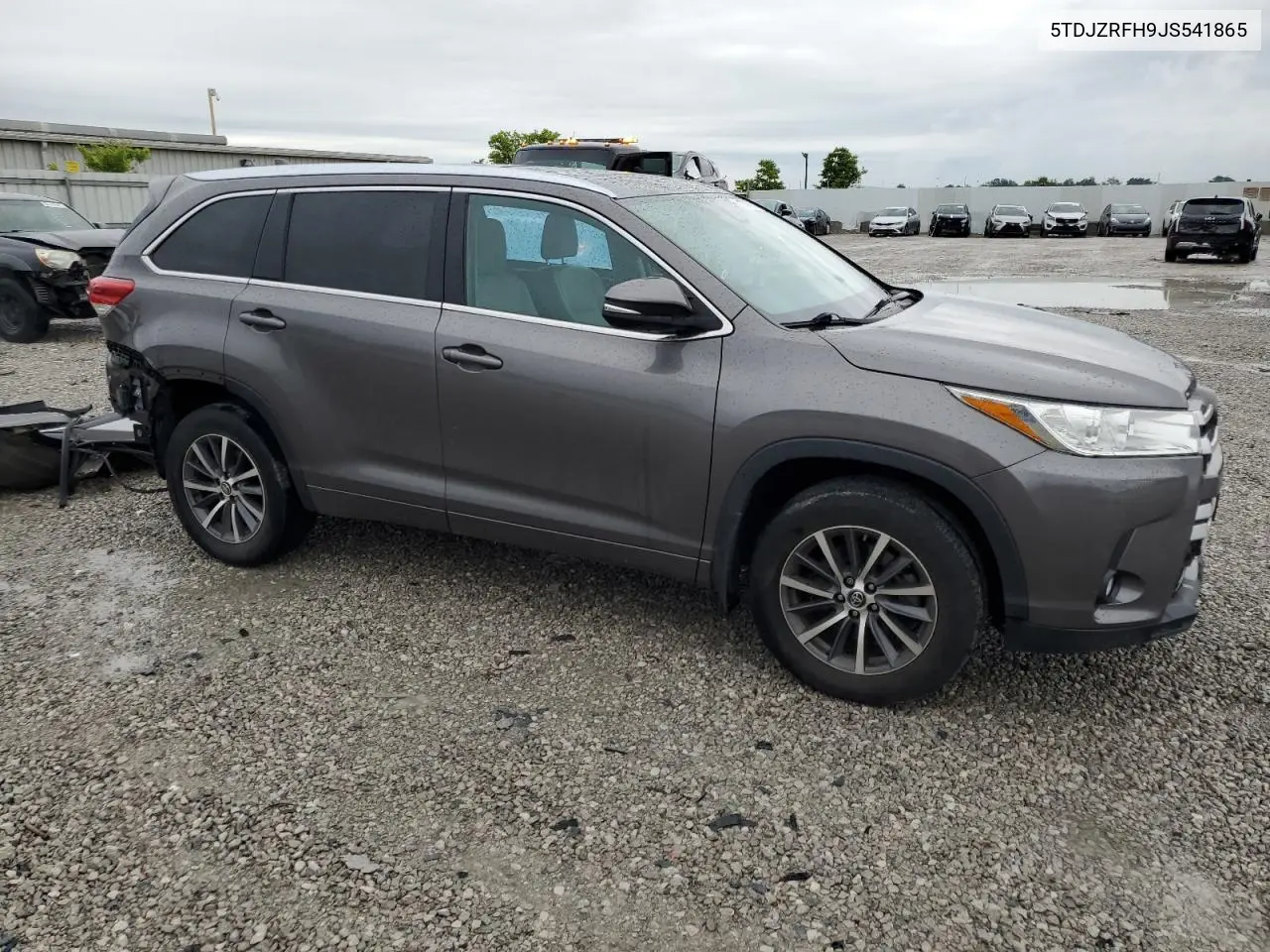 2018 Toyota Highlander Se VIN: 5TDJZRFH9JS541865 Lot: 61850465