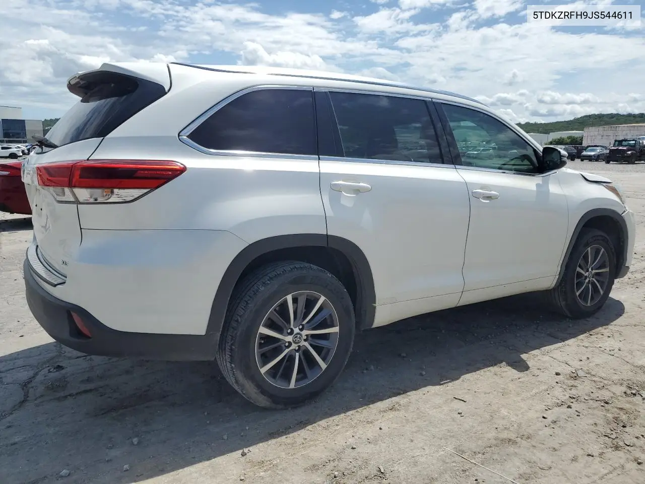 2018 Toyota Highlander Se VIN: 5TDKZRFH9JS544611 Lot: 63119835