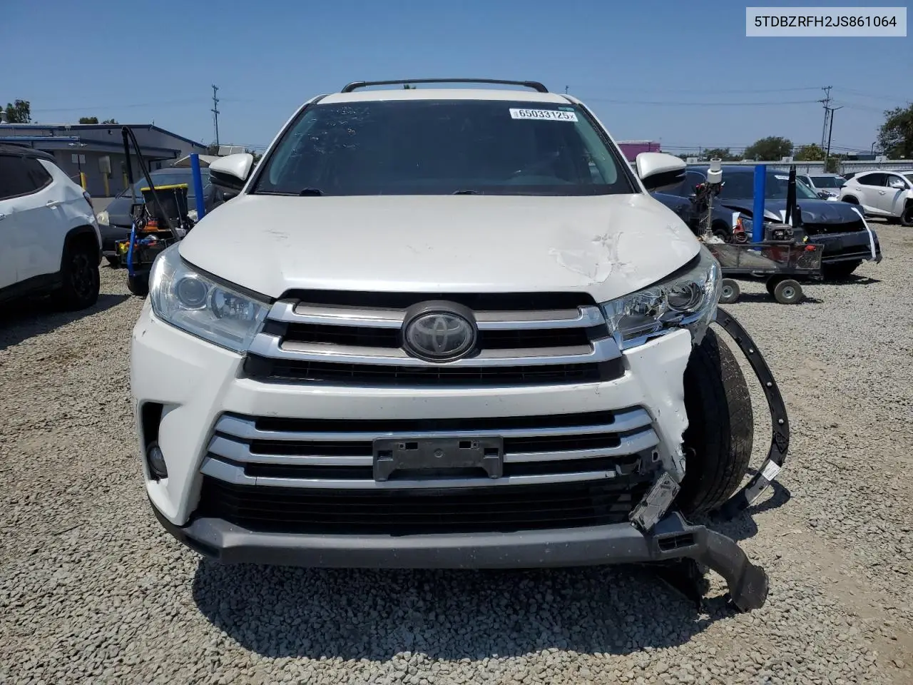 2018 Toyota Highlander Le VIN: 5TDBZRFH2JS861064 Lot: 65033125
