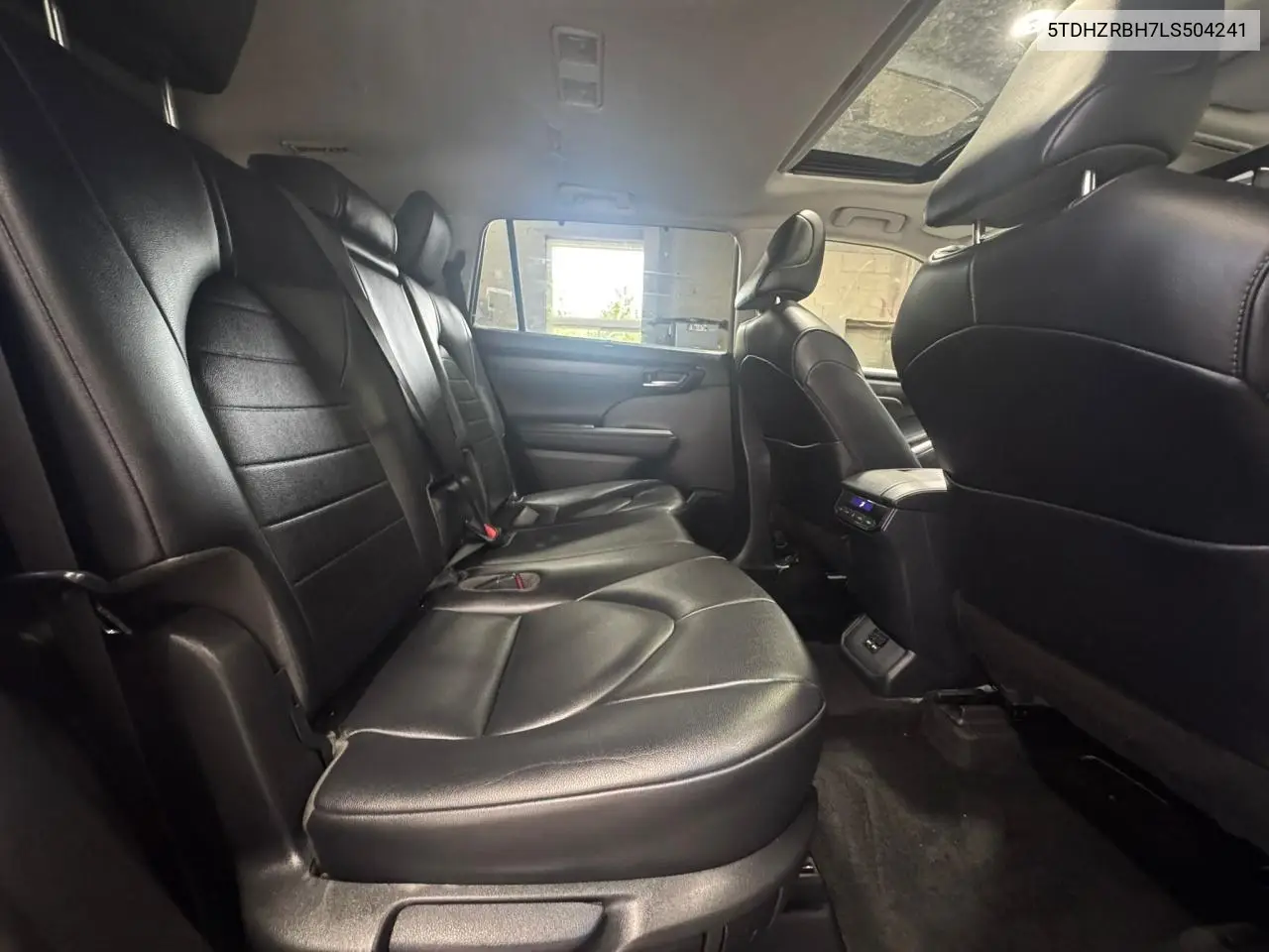 2020 Toyota Highlander Xle VIN: 5TDHZRBH7LS504241 Lot: 63534125