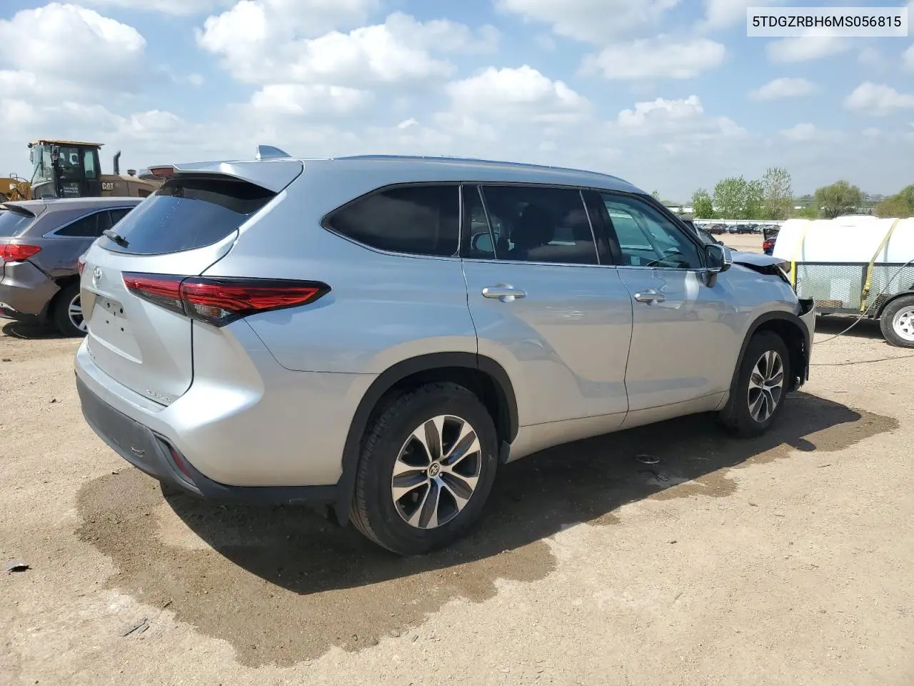 2021 Toyota Highlander Xle VIN: 5TDGZRBH6MS056815 Lot: 56867025