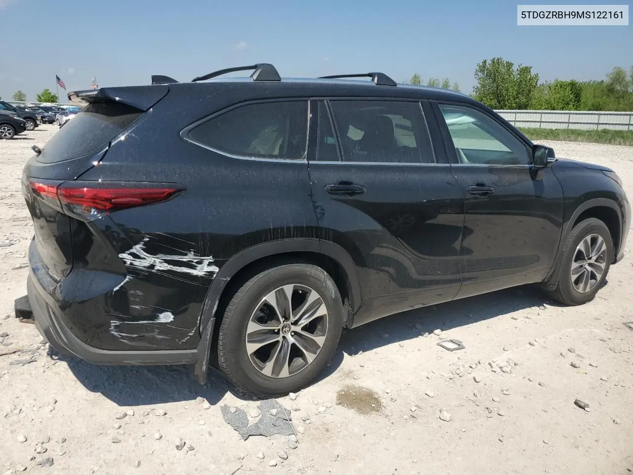 2021 Toyota Highlander Xle VIN: 5TDGZRBH9MS122161 Lot: 56928785