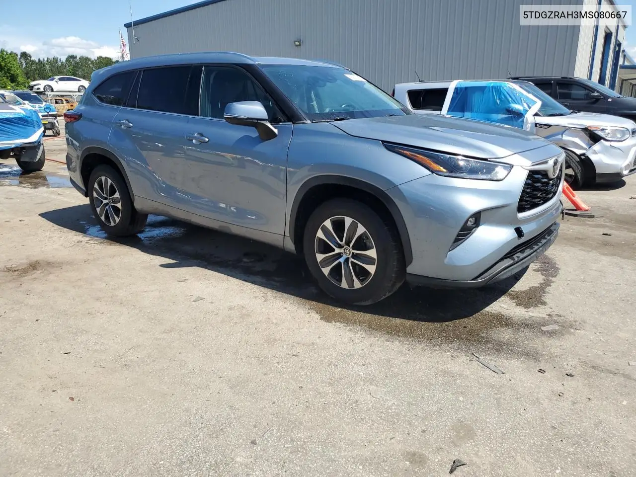2021 Toyota Highlander Xle VIN: 5TDGZRAH3MS080667 Lot: 56936095